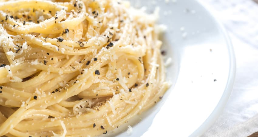 cacio e pepe pasta