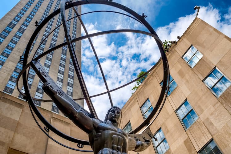 Atlas sculpture in front of Rockefeller Center