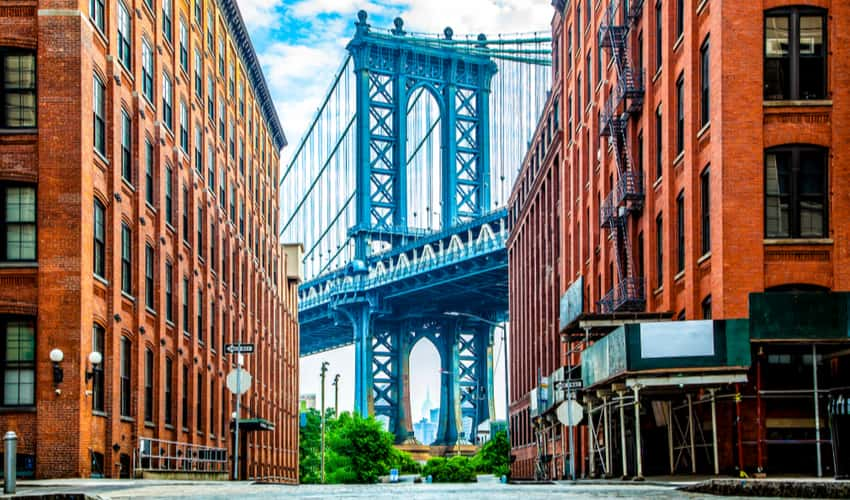 View of the Manhattan Bridge in DUMBO between Manhattan and Brooklyn